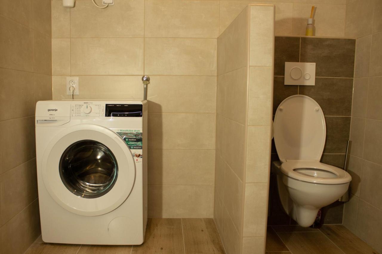 Apartmany Pilot Velka Hledsebe Exterior foto